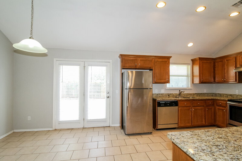 1,575/Mo, 716 Cavecreek St Norman, OK 73071 Breakfast Nook View 2