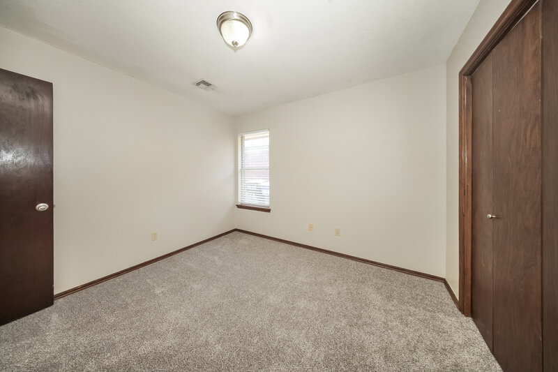 1,805/Mo, 329 Ridge Bluff Dr Norman, OK 73071 Bedroom View