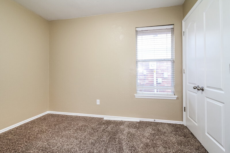 1,460/Mo, 813 Shadowhill St Norman, OK 73071 Bedroom View