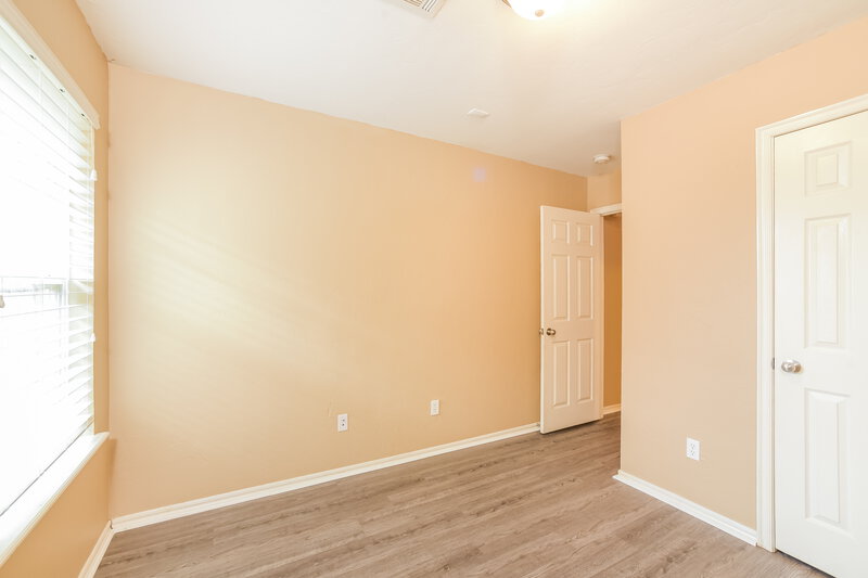 1,650/Mo, 524 Beacon Ave Norman, OK 73071 Bedroom View 3