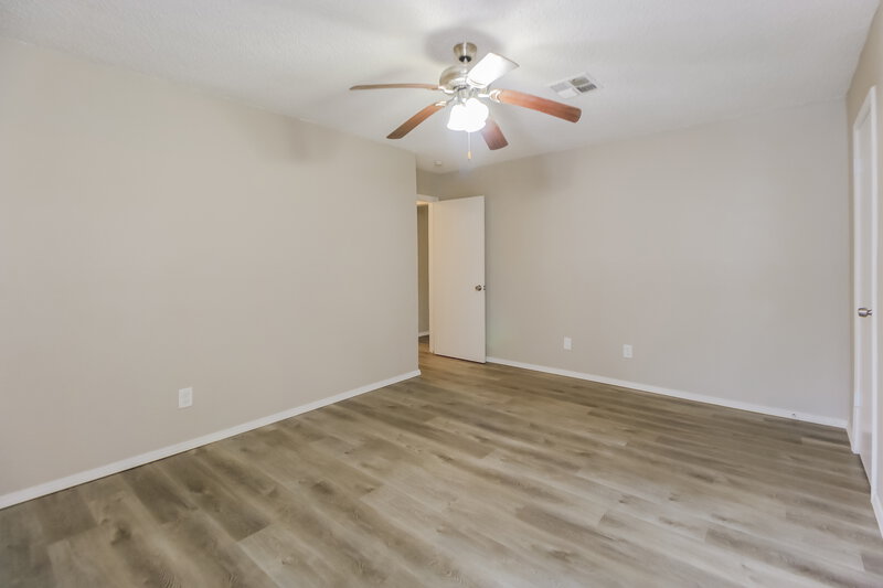 1,306/Mo, 2835 Juvene Circle Spencer, OK 73084 Main Bedroom View 2