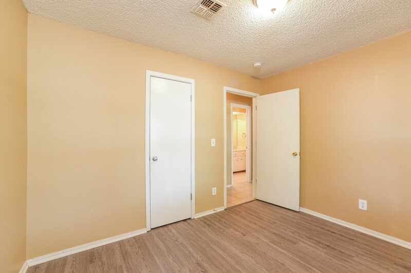 1,306/Mo, 2835 Juvene Circle Spencer, OK 73084 Bedroom View 4
