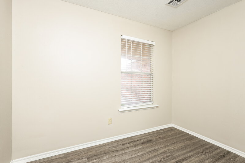 1,665/Mo, 205 Bradgate Dr Yukon, OK 73099 Bedroom View 2