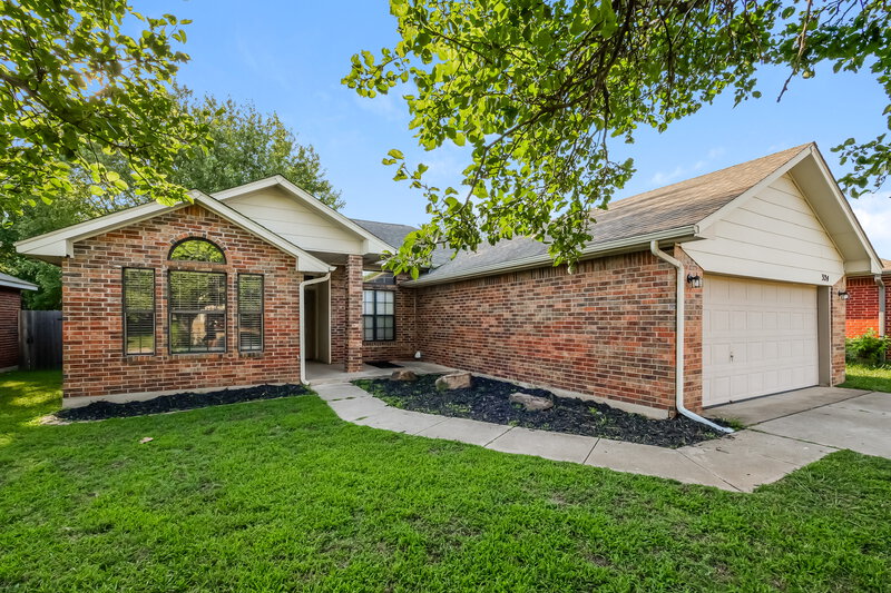 1,720/Mo, 324 Marrgate Dr Yukon, OK 73099 Front View