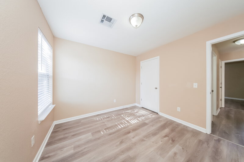 1,445/Mo, 10428 Bradford Way Yukon, OK 73099 Bedroom View 2