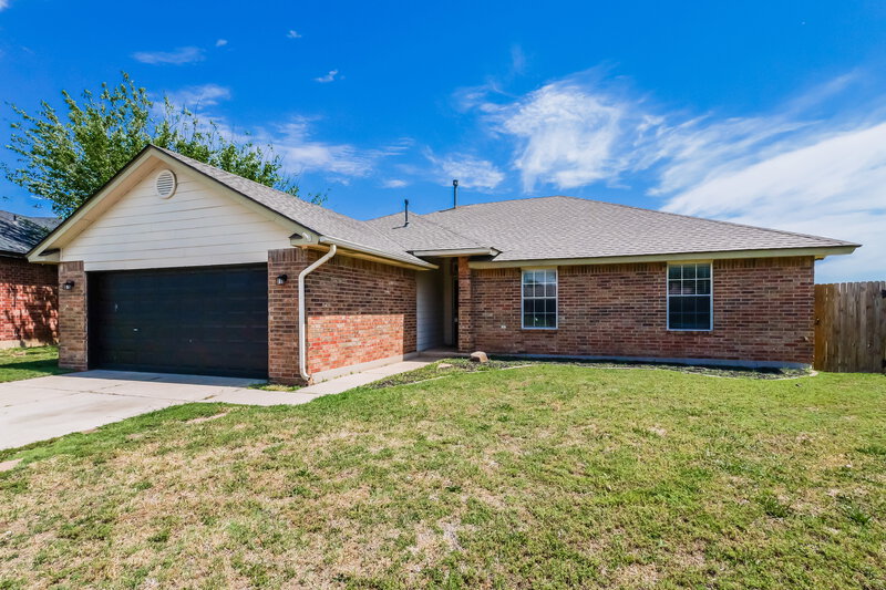 1,755/Mo, 420 Marrgate Dr Yukon, OK 73099 Front View