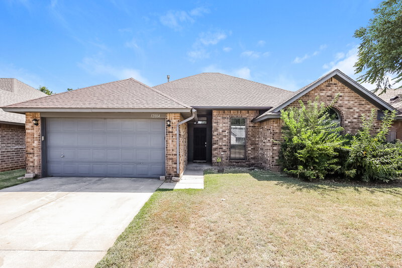 1,605/Mo, 12004 NW 6th St Yukon, OK 73099 External View