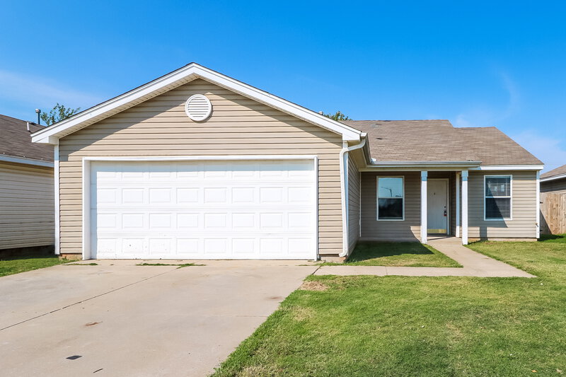 2,160/Mo, 1101 Edinburg Dr Yukon, OK 73099 External View