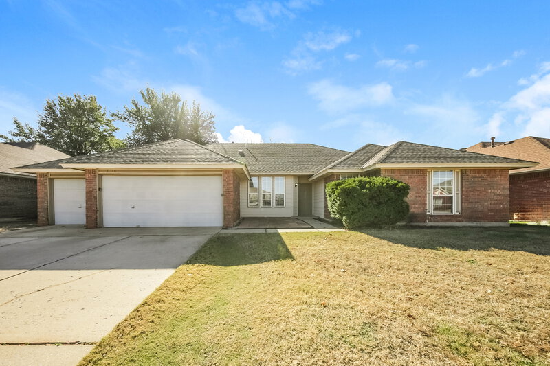 1,800/Mo, 11840 SW 3rd Terrace Yukon, OK 73099 External View