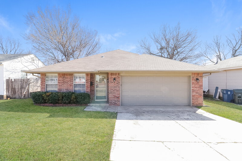 2,180/Mo, 2032 Turner Dr Oklahoma City, OK 73110 External View