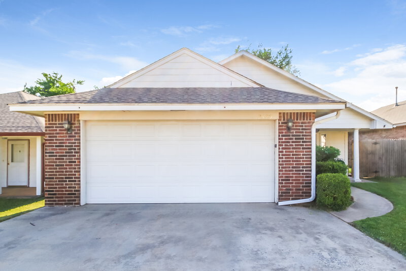 1,395/Mo, 2429 Cherry Ln Midwest City, OK 73130 External View