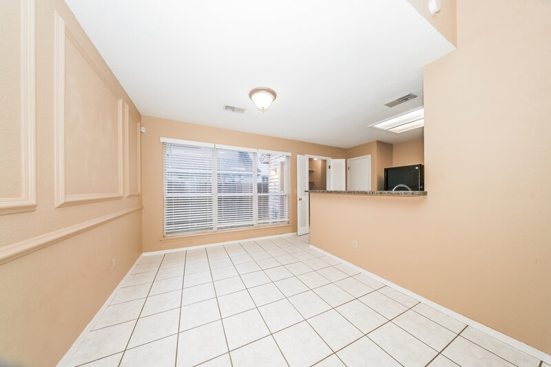 1,415/Mo, 9109 Orchard Blvd Midwest City, OK 73130 Dining Room View