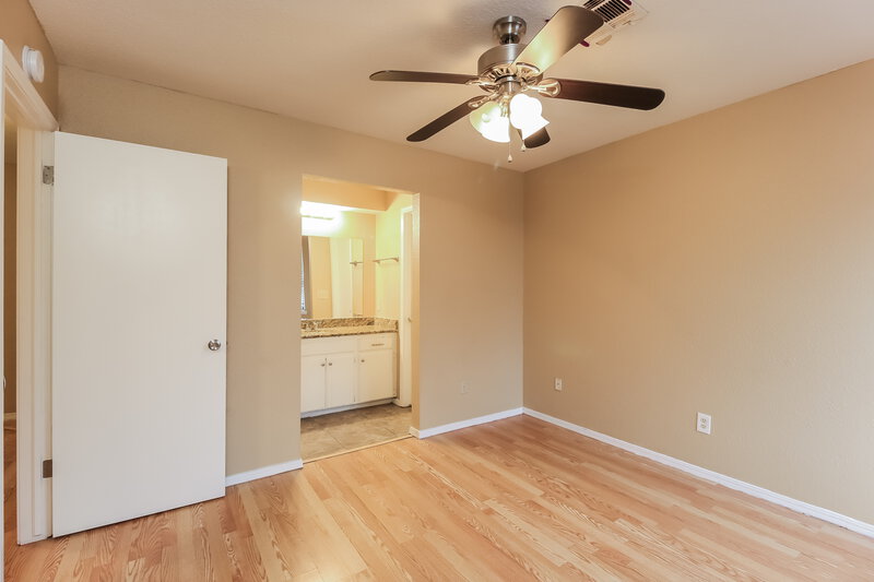 1,930/Mo, 9705 Oaktree Terrace Midwest City, OK 73130 Misc View 6