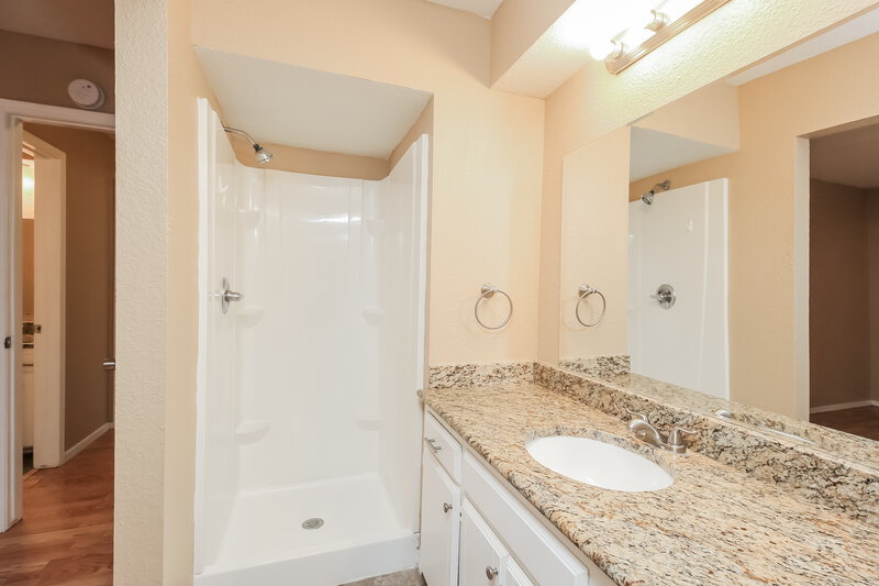 1,930/Mo, 9705 Oaktree Terrace Midwest City, OK 73130 Misc View 8