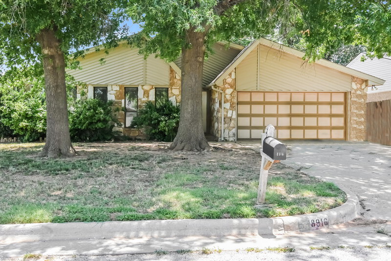 1,585/Mo, 8916 Northridge Terrace Oklahoma City, OK 73132 External View