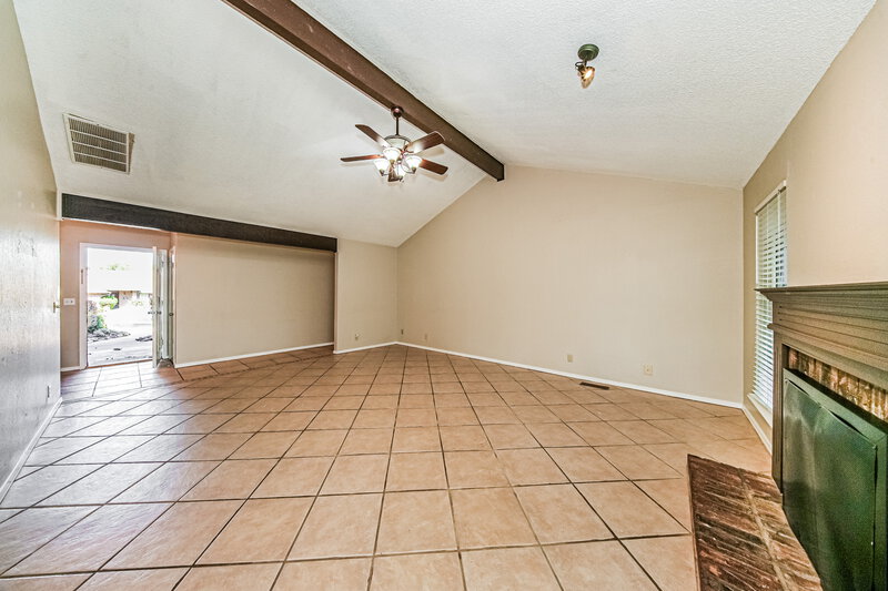 1,600/Mo, 8117 Turtle Dove Dr Oklahoma City, OK 73132 Misc View 2