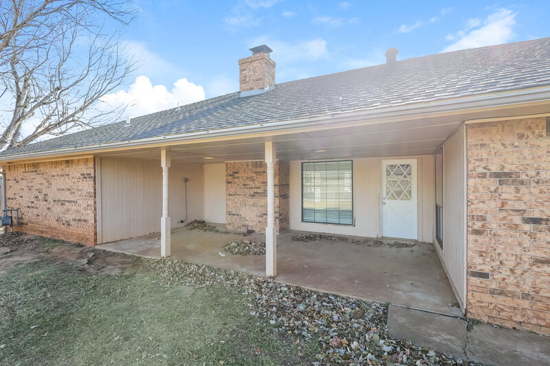 1,830/Mo, 8117 NW 81st St Oklahoma City, OK 73132 Rear View 2