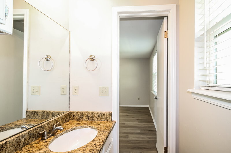 1,465/Mo, 9205 N Eagle Ln Oklahoma City, OK 73132 Misc View 13