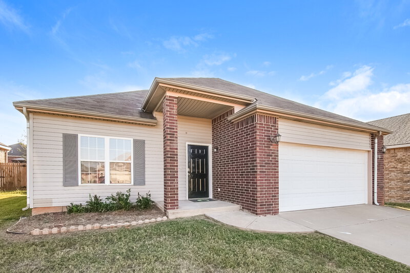 1,510/Mo, 7000 Old Glory Ln Oklahoma City, OK 73135 Front View