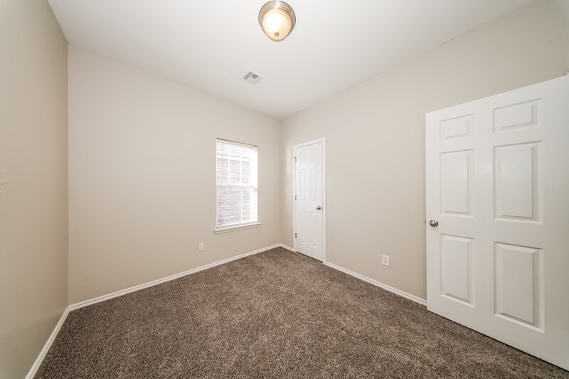 1,510/Mo, 7000 Old Glory Ln Oklahoma City, OK 73135 Bedroom View 2