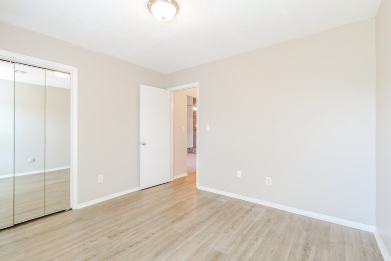 1,445/Mo, 5416 Embers Dr Oklahoma City, OK 73135 Bedroom View