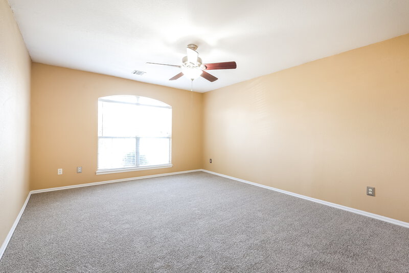 1,605/Mo, 4908 SE 88th Terrace Oklahoma City, OK 73135 Main Bedroom View