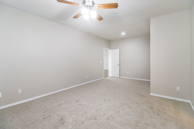 1,790/Mo, 6916 Freedom Ave Oklahoma City, OK 73135 Main Bedroom View 2