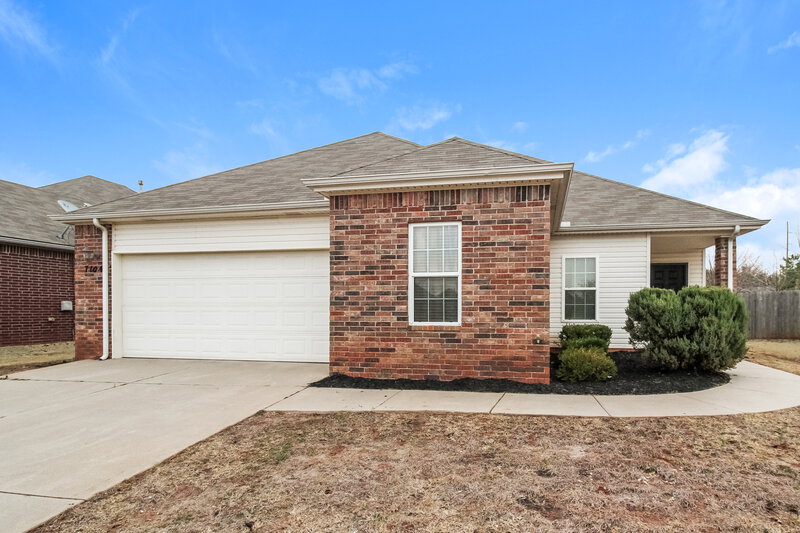 1,435/Mo, 7104 Eagles Landing Oklahoma City, OK 73135 External View