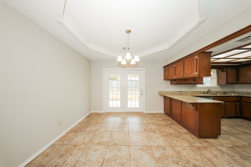 1,730/Mo, 5421 Sudbury Ln Oklahoma City, OK 73135 Dining Room View 2