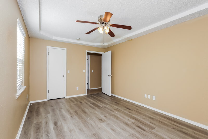 1,500/Mo, 12604 Whispering Hollow Dr Oklahoma City, OK 73142 Main Bedroom View 2
