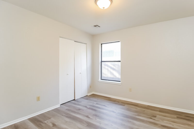 1,280/Mo, 12817 Brandon Pl Oklahoma City, OK 73142 Bedroom View