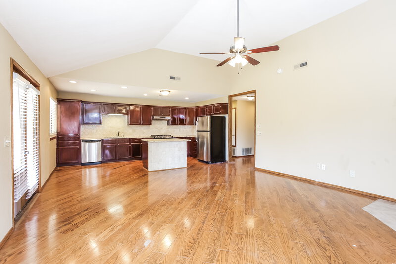 1,395/Mo, 3236 SW 96th St Oklahoma City, OK 73159 Kitchen View 5