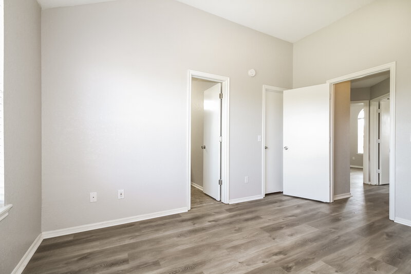 1,460/Mo, 10312 Lighthouse Ct Oklahoma City, OK 73159 Main Bedroom View 3