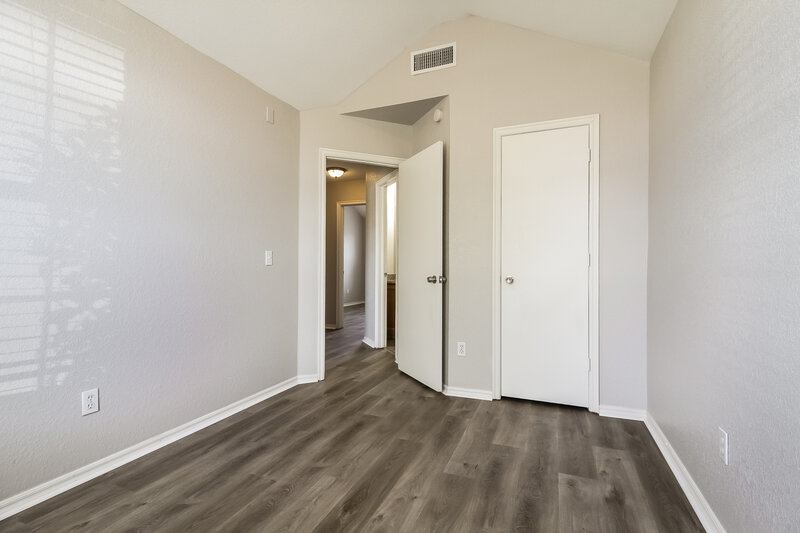 1,460/Mo, 10312 Lighthouse Ct Oklahoma City, OK 73159 Bedroom View