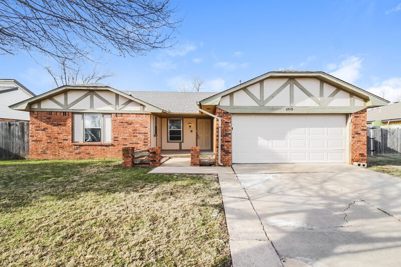 1,605/Mo, 1519 Hollow Oak Dr Moore, OK 73160 External View