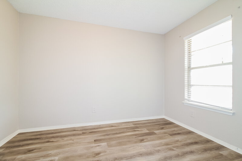 1,605/Mo, 1519 Hollow Oak Dr Moore, OK 73160 Bedroom View 2