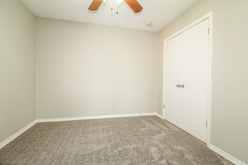 1,380/Mo, 1808 SE 13th St Moore, OK 73160 Bedroom View 3