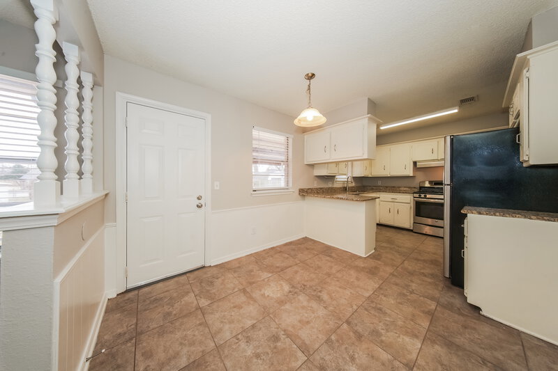 1,395/Mo, 1212 SE 11th St Moore, OK 73160 Dining Room View