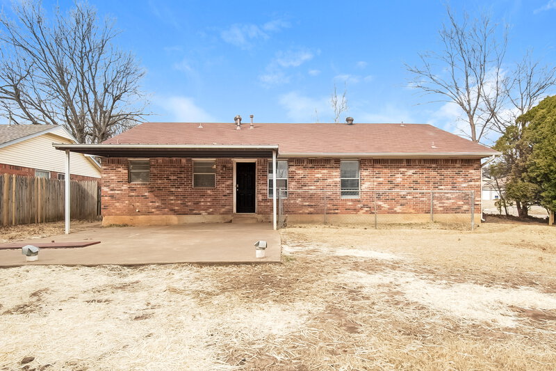 1,395/Mo, 1212 SE 11th St Moore, OK 73160 Rear View 2