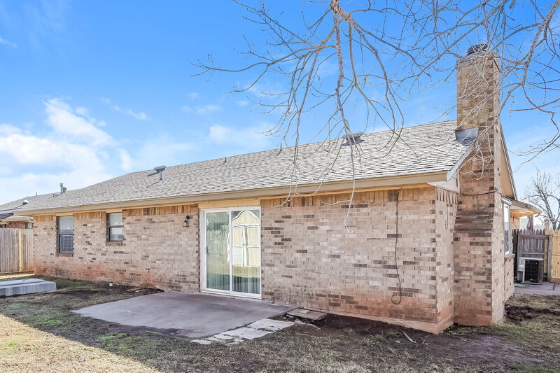 1,625/Mo, 1205 Northridge Rd Moore, OK 73160 Rear View 2