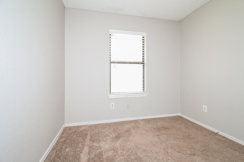 1,210/Mo, 916 David Rd Moore, OK 73160 Bedroom View 2