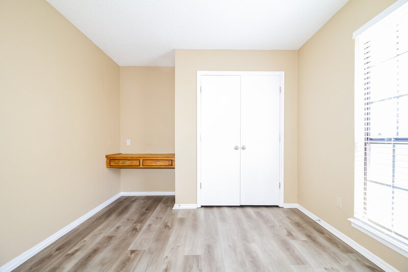 1,645/Mo, 1813 SE 14th St Moore, OK 73160 Bedroom View 2