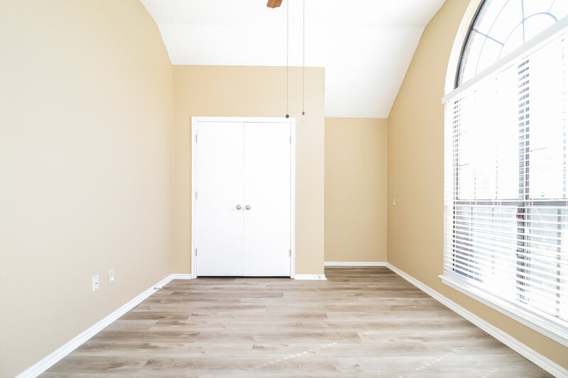 1,645/Mo, 1813 SE 14th St Moore, OK 73160 Bedroom View 5