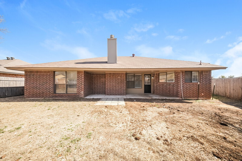 1,700/Mo, 3713 Shannon Dr Moore, OK 73160 Rear View 2