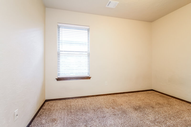 2,200/Mo, 316 Falling Leaf Terrace Moore, OK 73160 Bedroom View 2