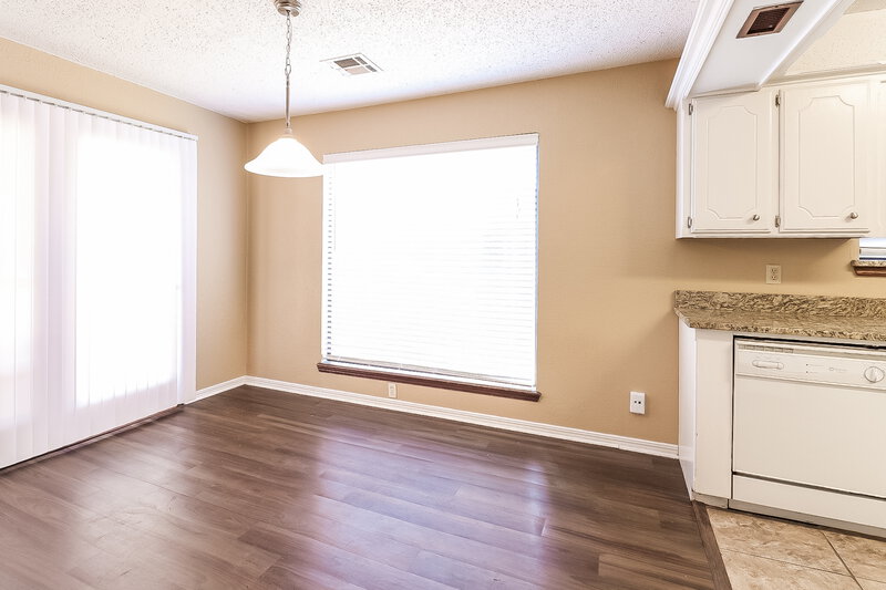 1,825/Mo, 1112 NE 21st Ct Moore, OK 73160 Misc View 6