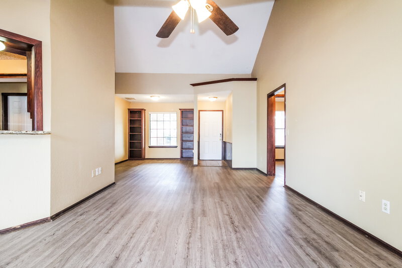 1,520/Mo, 7505 NW 115th St Oklahoma City, OK 73162 Living Room View