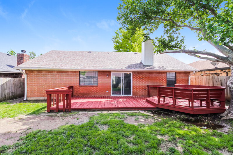 1,520/Mo, 7505 NW 115th St Oklahoma City, OK 73162 Rear View