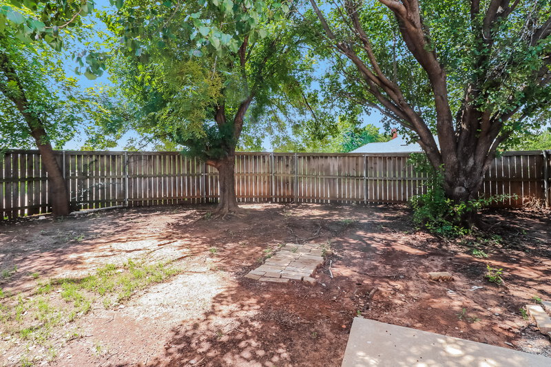 1,270/Mo, 7348 NW 101st St Oklahoma City, OK 73162 Exterior View