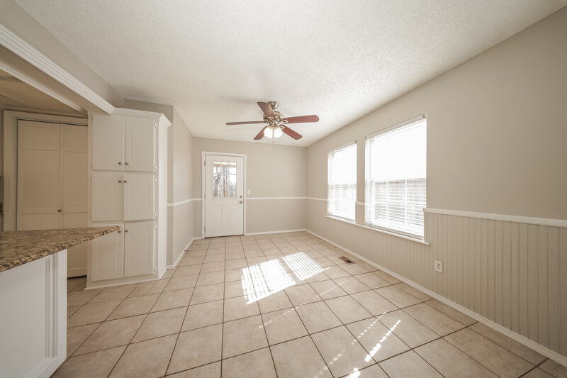 1,720/Mo, 11240 Cimarron Dr Oklahoma City, OK 73162 Misc View 3